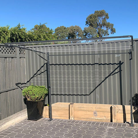 MEDIUM GROUND MOUNT 2.4m width x 1.2m depth 13 Lines